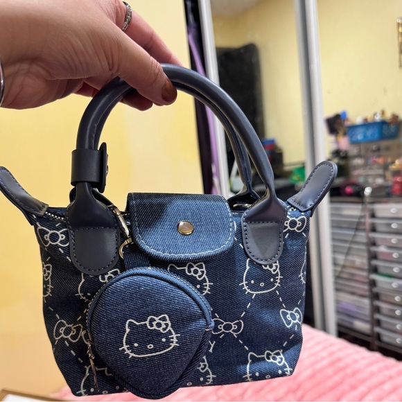 LIKE THIS LISTING TO BE NOTIFIED (LIVE SHOW)🙌🏻🥳🙏🏻 - Picture 12 of 13